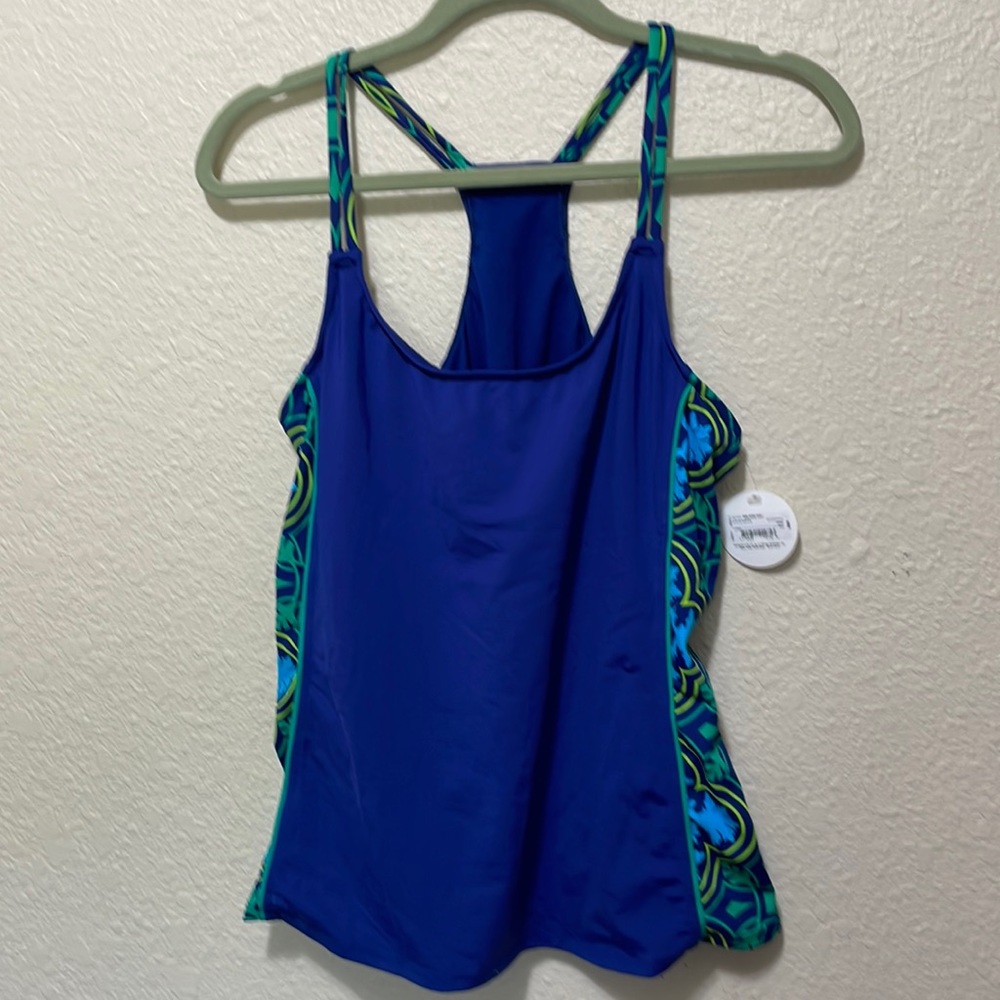Stylus Women’s Blue Swimsuit Top Only. NWT. Size L.